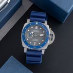 Panerai Luminor Submersible PAM00959 (Unknown (random serial)) - Grey dial 42 mm Steel case (1/8)