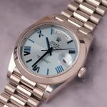 Rolex Day-Date 40 228206 (Unknown (random serial)) - Blue dial 40 mm Platinum case (1/8)