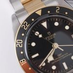 Tudor Black Bay GMT 79833MN (2022) - Black dial 41 mm Steel case (4/8)