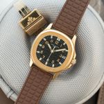 Patek Philippe Aquanaut 5066J - (3/5)