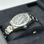 Tudor Black Bay 79470-0001 (2023) - Black dial 39 mm Steel case (6/8)