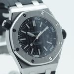 Audemars Piguet Royal Oak Offshore Diver 15703ST - (5/8)