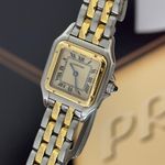 Cartier Panthère 1057917 (1991) - Champagne dial 24 mm Gold/Steel case (3/7)