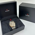 Tudor Royal 28603-0008 - (3/8)