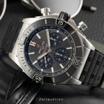 Breitling Chronomat AB0136251B2S1 (Onbekend (willekeurig serienummer)) - Zwart wijzerplaat 44mm Staal (2/8)