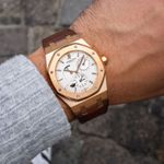 Audemars Piguet Royal Oak Dual Time 26120OR.OO.D088CR.01 (2007) - Silver dial 39 mm Rose Gold case (5/6)