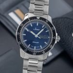 Sinn 104 104.013 (Unknown (random serial)) - Blue dial 42 mm Steel case (3/8)