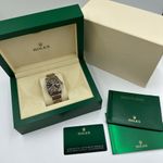 Rolex Datejust 126231 (2025) - 44mm Roségoud (2/10)