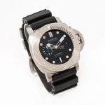 Panerai Luminor Submersible 1950 3 Days Automatic PAM01305 (2021) - Black dial 47 mm Titanium case (4/8)
