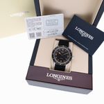 Longines Skin Diver L2.822.4.56.9 (2025) - Black dial 42 mm Steel case (7/8)
