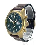 IWC Pilot Spitfire Chronograph IW387902 (2024) - Green dial 41 mm Bronze case (3/8)