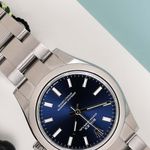 Rolex Oyster Perpetual 31 277200 (2024) - Blue dial 31 mm Steel case (3/8)