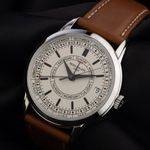 Patek Philippe Calatrava 5212A-001 (2022) - Silver dial 40 mm Steel case (3/7)