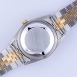 Rolex Datejust 36 16233 (1993) - Champagne dial 36 mm Gold/Steel case (4/8)