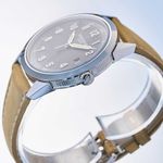 Patek Philippe Calatrava 5226G-001 - (4/7)
