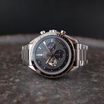 Omega Speedmaster Professional Moonwatch 310.20.42.50.01.001 (2019) - Black dial 42 mm Steel case (4/8)