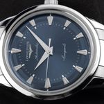 Longines Conquest Heritage L1.650.4.92.6 (2026) - Blue dial 40 mm Steel case (3/8)