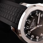 Patek Philippe Aquanaut 5167A-001 (2021) - Zwart wijzerplaat 41mm Staal (6/8)