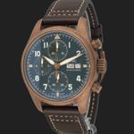 IWC Pilot Spitfire Chronograph IW387902 (2015) - Groen wijzerplaat 41mm Brons (1/8)