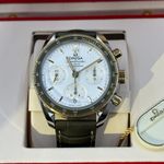 Omega Speedmaster 324.23.38.50.02.001 (2026) - Silver dial 38 mm Gold/Steel case (4/10)