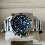 Breitling Chronomat 42 EB0134101M1E1 (2024) - Grijs wijzerplaat 42mm Titanium (4/7)