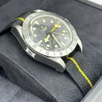 Tudor Black Bay 79470 - (7/10)