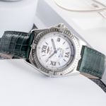 Breitling Wings Lady A67350 (2001) - Silver dial 31 mm Steel case (2/8)