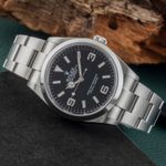 Rolex Explorer 124270 (2021) - Black dial 36 mm Steel case (2/8)