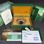 Rolex Explorer 114270 (2001) - Zwart wijzerplaat 36mm Staal (3/8)