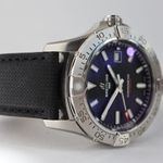 Breitling Avenger A17328101B1X1 (2024) - Zwart wijzerplaat 42mm Staal (6/8)