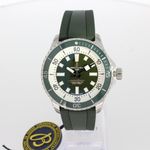 Breitling Superocean 44 A17376A31L1S1 (2025) - Green dial 44 mm Steel case (1/4)
