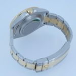 Rolex Sea-Dweller 126603 (2024) - Black dial 43 mm Gold/Steel case (2/6)