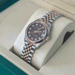 Rolex Datejust 31 278241 (2025) - Brown dial 31 mm Gold/Steel case (3/4)