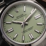 Rolex Oyster Perpetual 41 134300 (2026) - 41 mm Steel case (2/8)