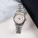 Rolex Lady-Datejust 69174 (1991) - Zilver wijzerplaat 26mm Staal (1/8)