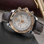 Breitling Chronomat 41 CB0140 (2013) - 41 mm Gold/Steel case (2/8)