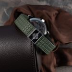 Patek Philippe Aquanaut 5065 (2001) - Black dial 39 mm Steel case (6/8)