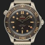 Omega Seamaster Diver 300 M 210.90.42.20.01.001 (2026) - 42mm Titanium (2/7)