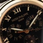 Patek Philippe Annual Calendar 5035J (Unknown (random serial)) - Black dial 37 mm Yellow Gold case (3/8)