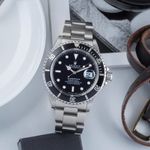 Rolex Submariner Date 16610 (Unknown (random serial)) - Black dial 40 mm Steel case (1/8)