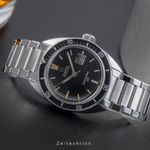 Omega Seamaster 566.0007 (Unknown (random serial)) - Black dial 31 mm Steel case (2/8)