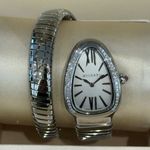 Bulgari Serpenti 101827 (2025) - Silver dial 35 mm Steel case (1/3)