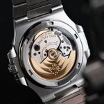 Patek Philippe Nautilus 5711 (Unknown (random serial)) - Blue dial 40 mm Steel case (3/8)