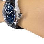 IWC Pilot Mark IW328203 (2024) - Blauw wijzerplaat 40mm Staal (5/8)