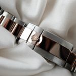 Rolex GMT-Master II 126711CHNR (2025) - Zwart wijzerplaat 40mm Goud/Staal (6/8)