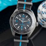 Omega Seamaster Planet Ocean 215.92.46.21.01.001 (2022) - Black dial 46 mm Titanium case (3/8)
