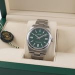 Rolex Oyster Perpetual 41 124300 (2024) - 41 mm Steel case (3/8)