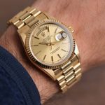 Rolex Day-Date 36 18238 (1991) - Champagne dial 36 mm Yellow Gold case (3/8)