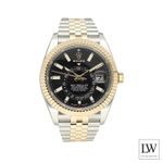 Rolex Sky-Dweller 336933 (2024) - Zwart wijzerplaat 42mm Goud/Staal (3/8)