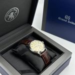 Grand Seiko Elegance Collection SBGM221 - (3/8)